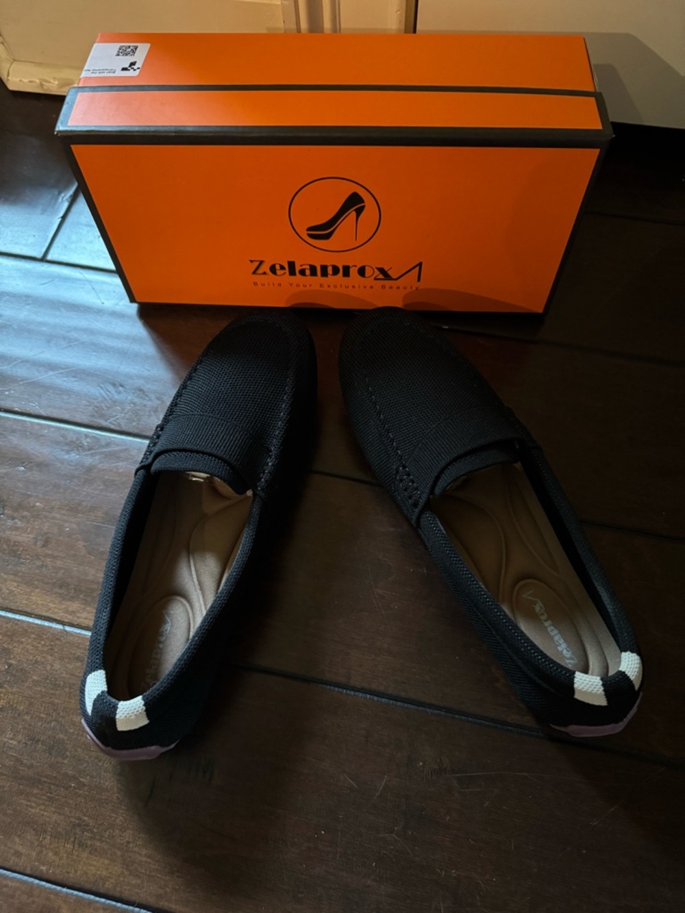NWT Women’s Black Slip-On Loafers